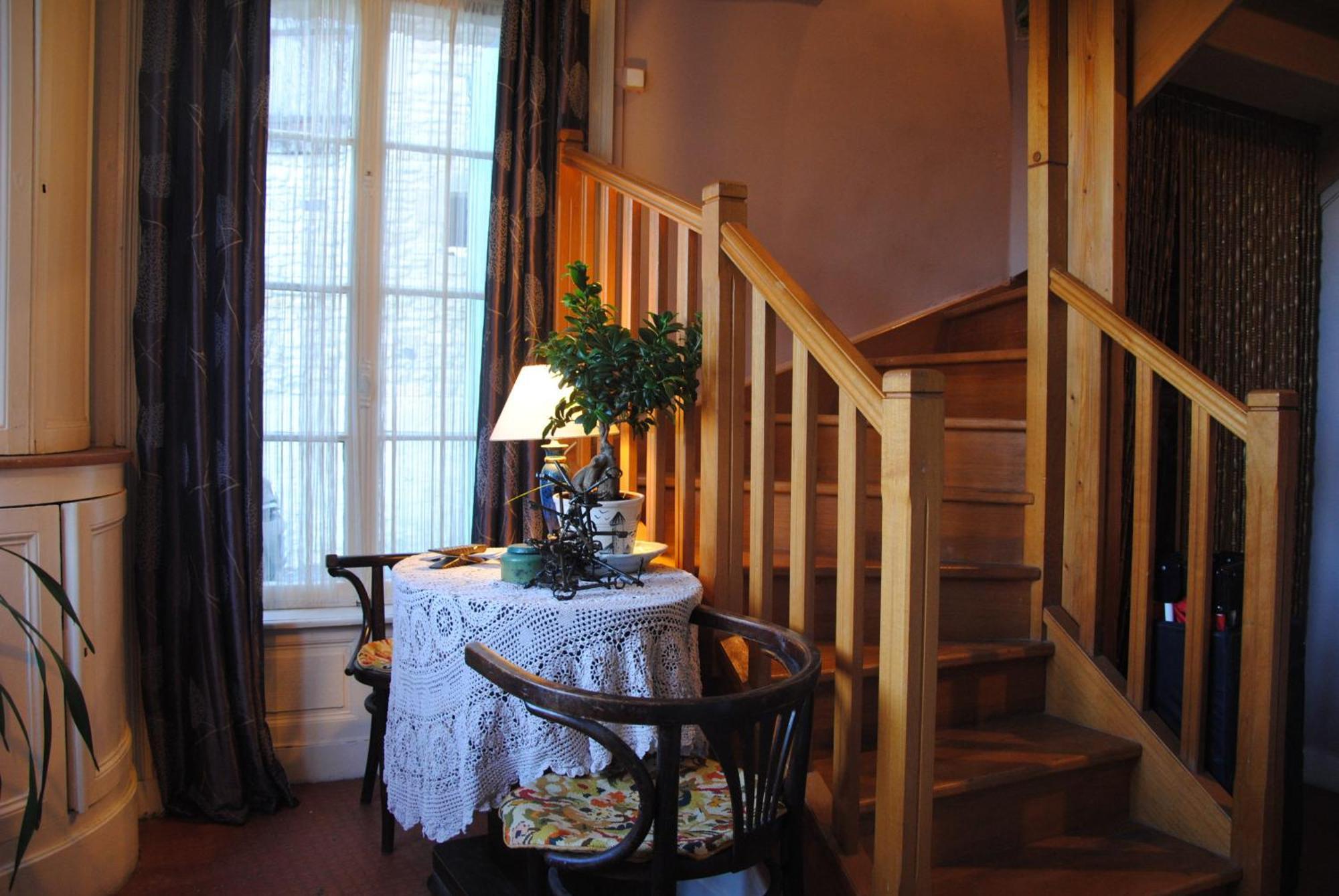 Chambres Chez Mounie 아로만체스레방 외부 사진